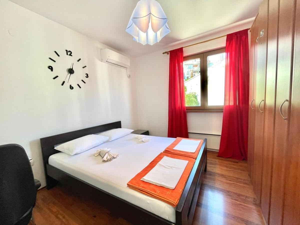Family Three Bedroom Mimoza 2 Apartment Budva