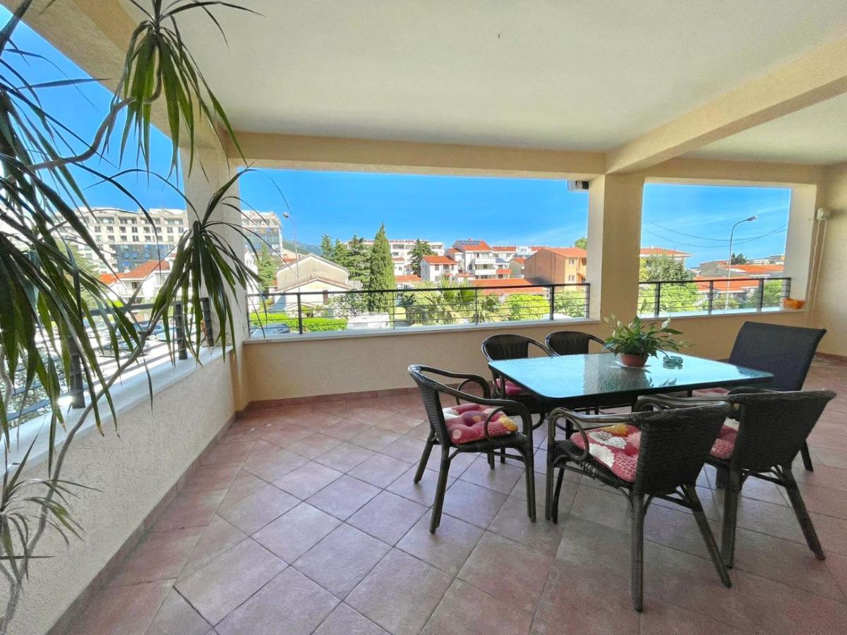 Family Three Bedroom Mimoza 2 Apartment *