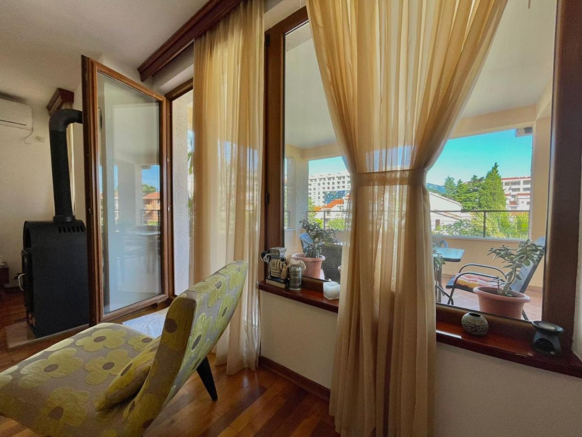 Apartment Family Three Bedroom Mimoza 2