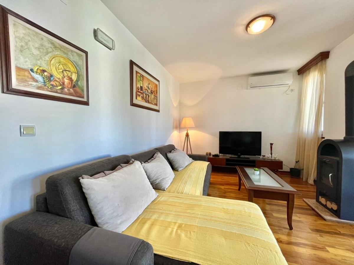 Family Three Bedroom Mimoza 2 Apartment