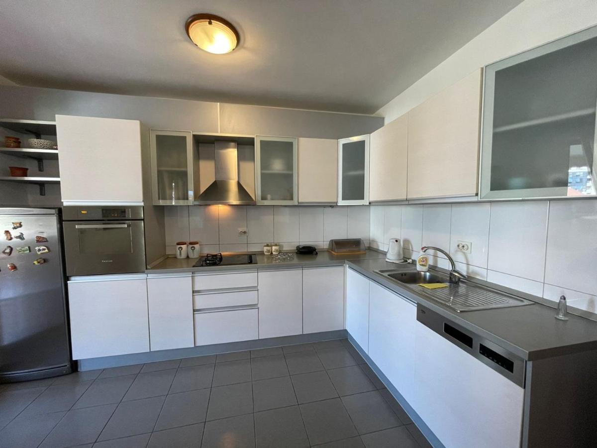 Apartment Family Three Bedroom Mimoza 2 Budva